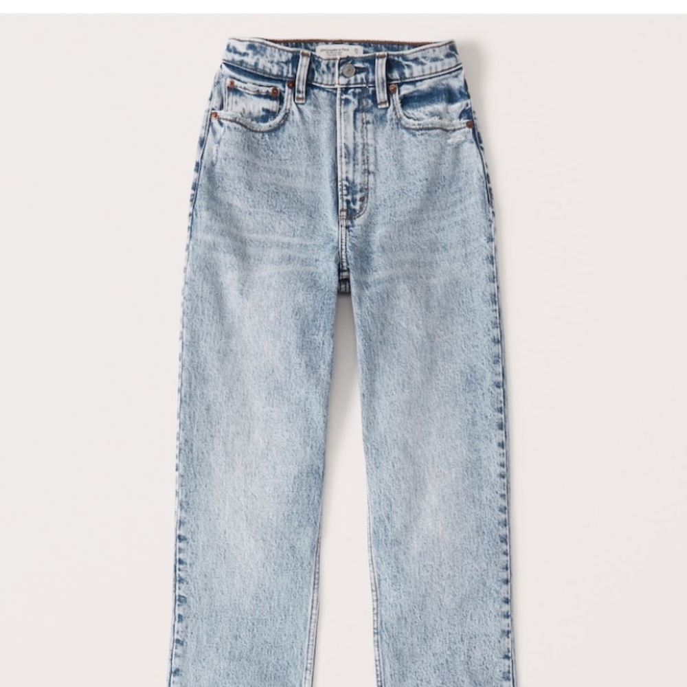 Abercrombie girlfriend jeans